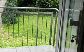 Toll Apartment mit privatem Eingang free Parking Slbst Check-in Montauer Unterkunft 30 Zone ruhig